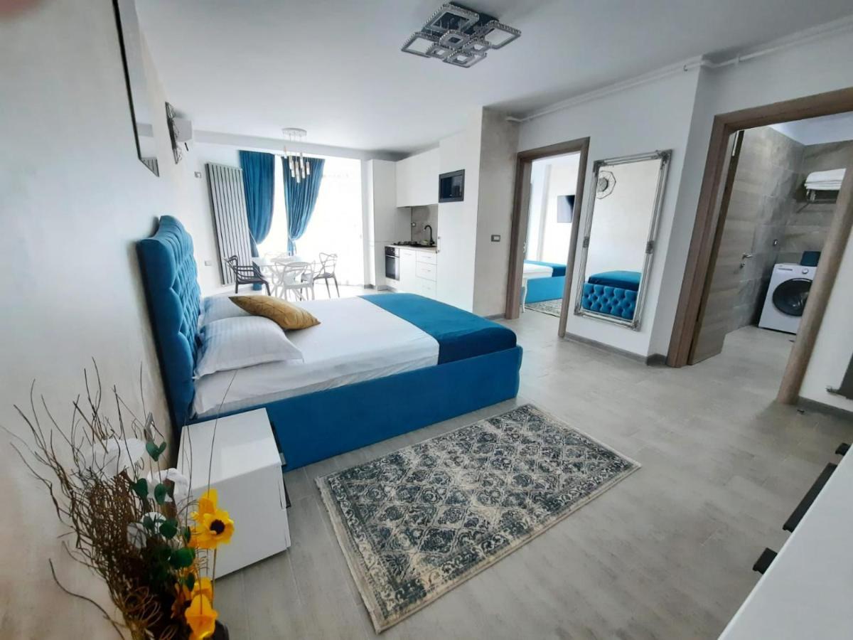 Apartament Rebeca Lux by Alezzi Beach Resort Năvodari Exterior foto