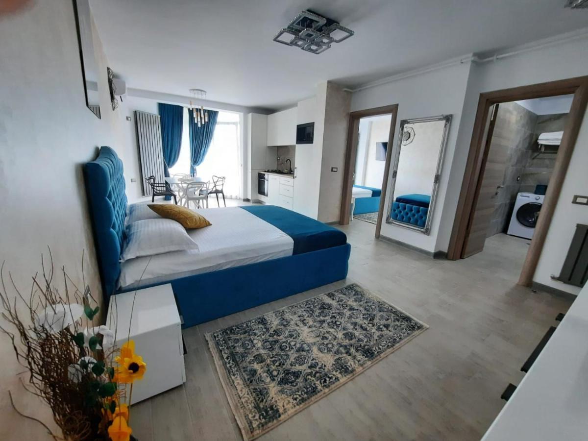 Apartament Rebeca Lux by Alezzi Beach Resort Năvodari Exterior foto